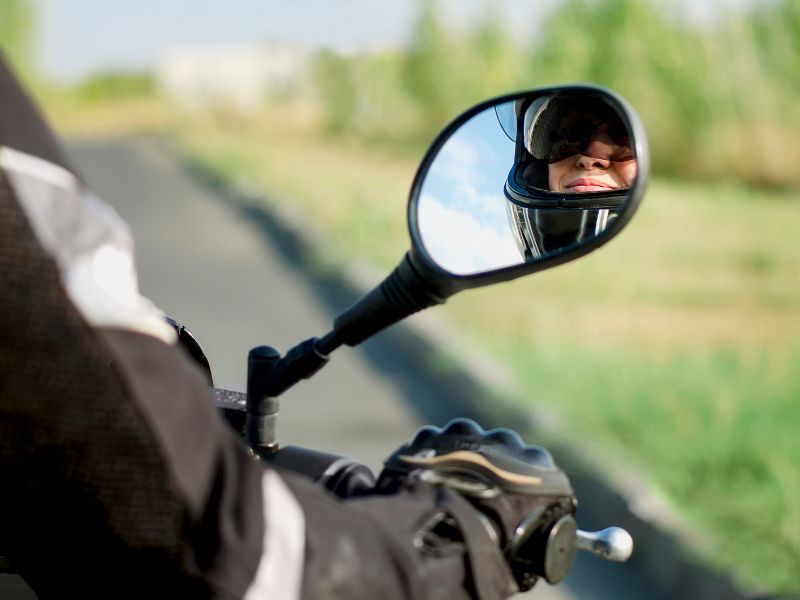 Desvendando a Assistência 24 Horas no Seguro de Moto