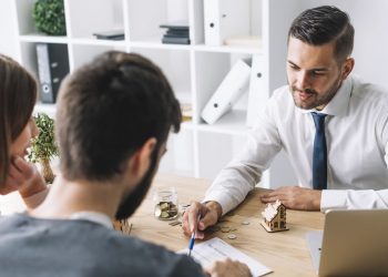 como economizar na hora de contratar um seguro como economizar na hora de contratar um seguro